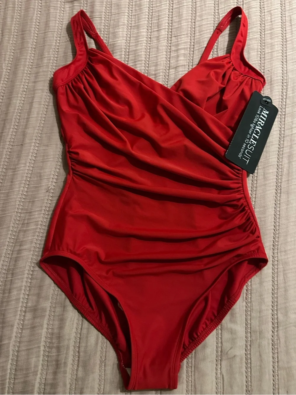 Miraclesuit Sanibel Underwire One-Piece Swimsuit Plus size 16DDD
